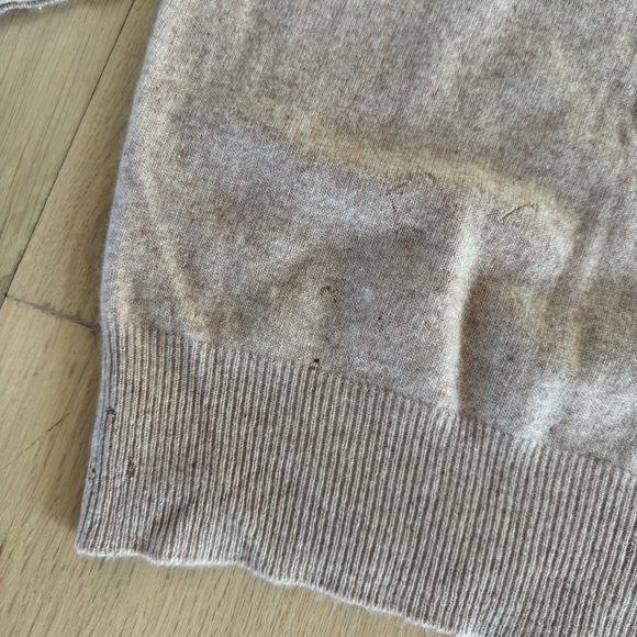 Neil Norman Beige 2 Ply Cashmere Sweater Size Small - Picture 4 of 6